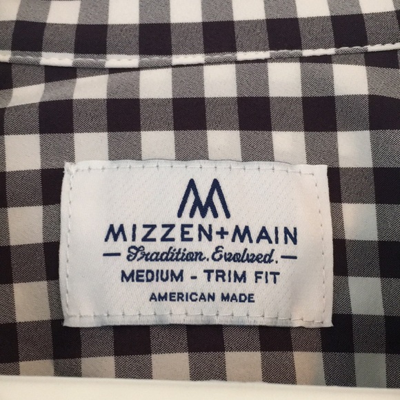 Mizzen + Main checkered button down - Picture 2 of 3